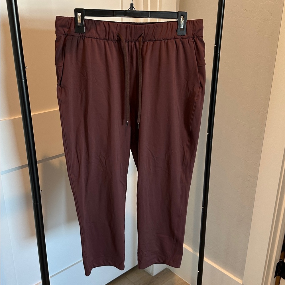 CRZ Yoga Golf Capri Brown Drawstring Pants